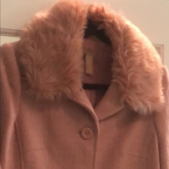 Adorable Pink winter mid length Coat🌸 - Picture 2 of 15